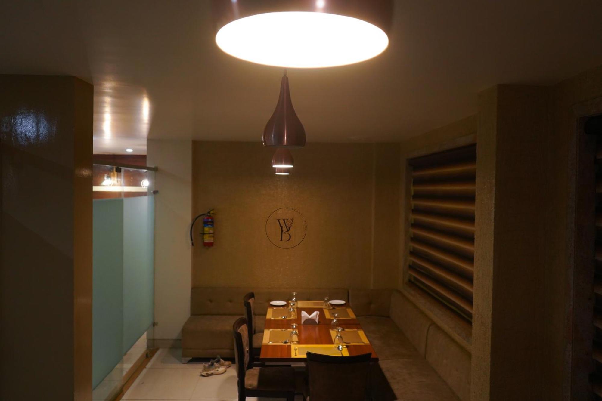 Wisteria Blue Hotel Samarda Kaliasot Ngoại thất bức ảnh